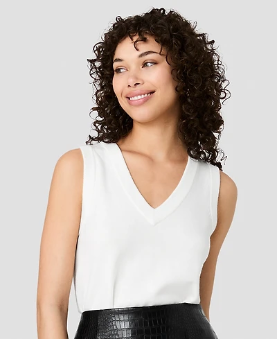 French Connection Women's Willa V-Neck Sleeveless Knit Vest