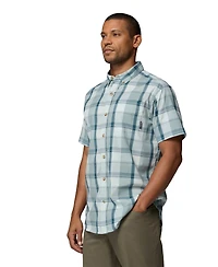 Columbia Men's Rapid Rivers Short Sleeve Plaid Shirt