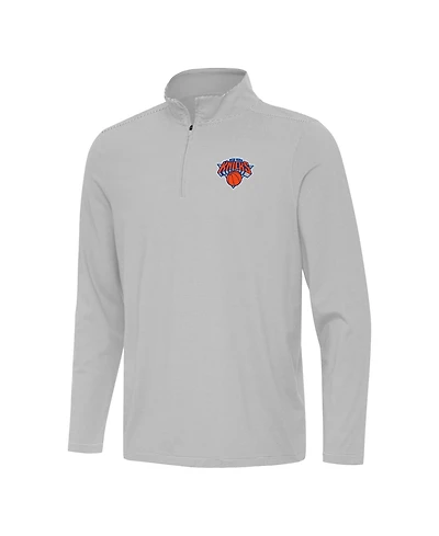 Antigua Men's Gray New York Knicks Twine Quarter-Zip Sweatshirt