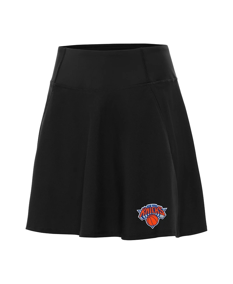 Antigua Women's Black New York Knicks Chip Skort