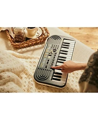 Casio SA51 Casiotone 32-Key Portable Mini Keyboard