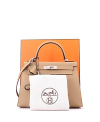 Pre-Owned HERMES Kelly 28 Handbag Epsom with Palladium Hardware