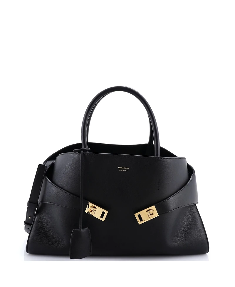 Pre-Owned Salvatore Ferragamo Large Hug Top Handle Bag Leather