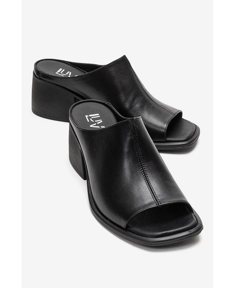 Forever & Always Shoes Women's Sorex Leather Block Heel Sandal