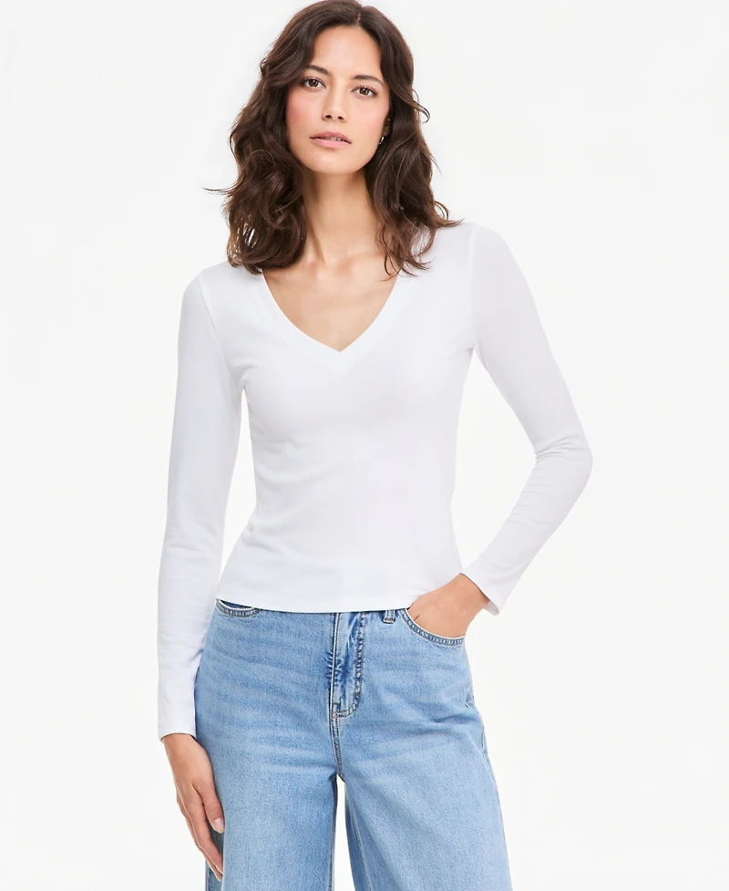 On 34th Women's Cropped V-Neck Meet & Greet Long-Sleeve T-Shirt, Macy's Exclusive