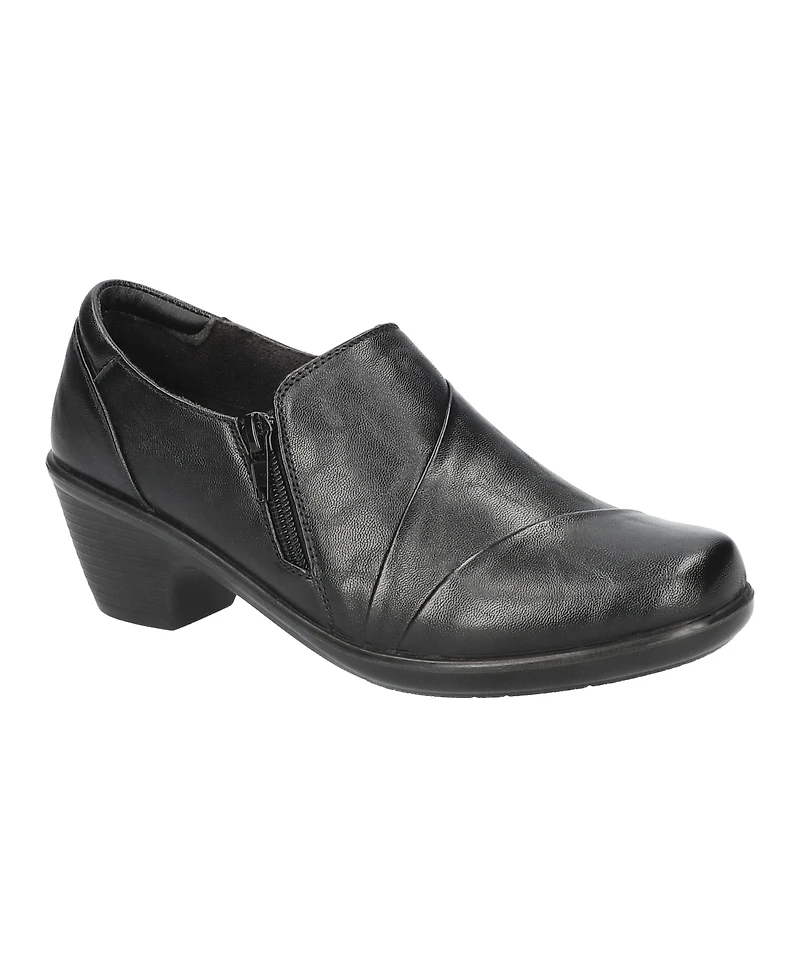 Easy Street Women's Rey Round Toe Shooties