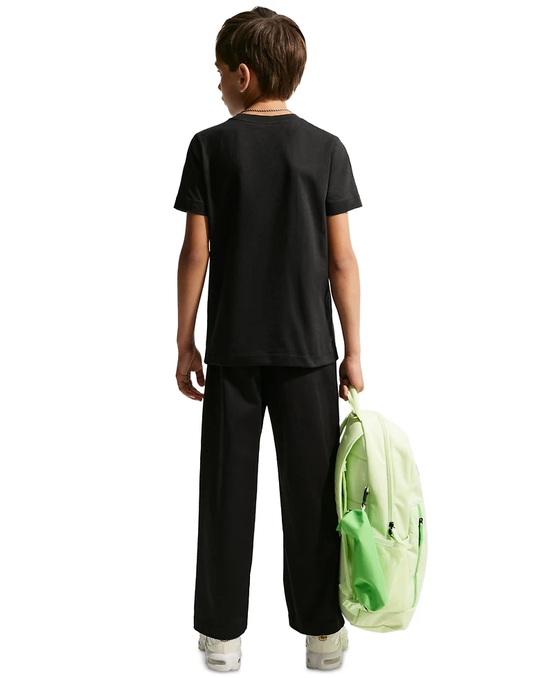 Nike Sportswear Boys' 8-20 Short-Sleeve T-Shirt