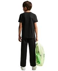 Nike Sportswear Boys' 8-20 Short-Sleeve T-Shirt