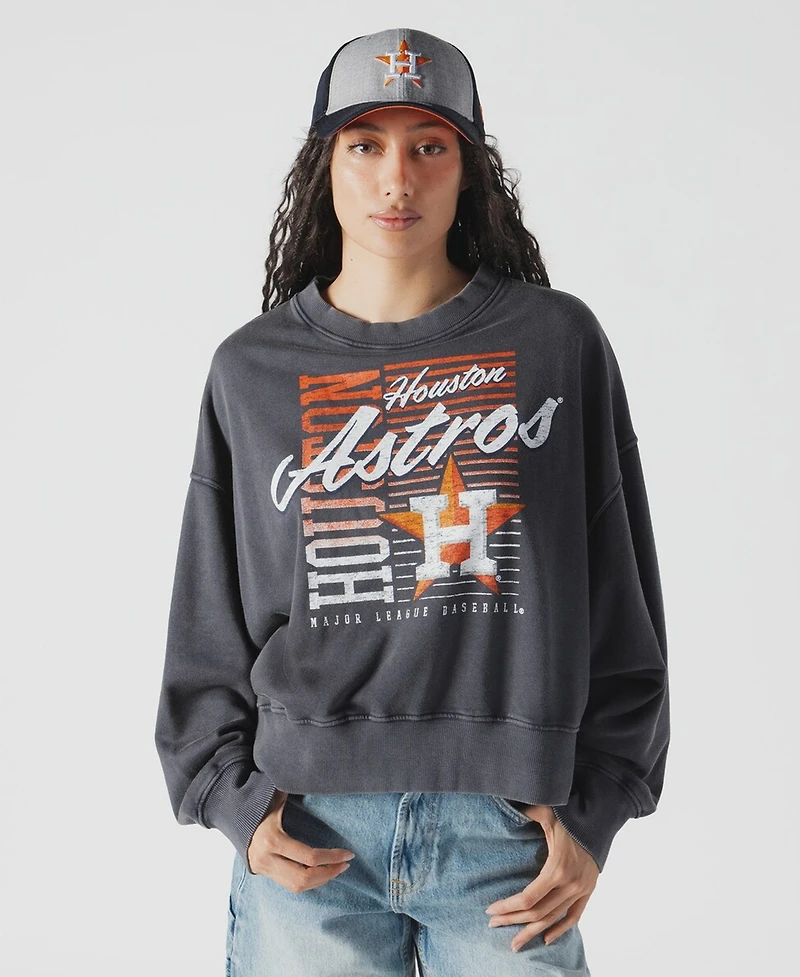New Era Women's Navy Houston Astros Boxy Mineral Wash Dolmen Sleeve Cropped Sweatshirt