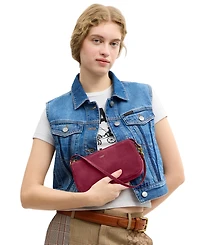 Coach Plaza Small Shoulder Handbag