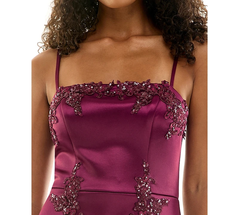 Seni & Cade Juniors' Embroidered Applique A-Line Mini Dress