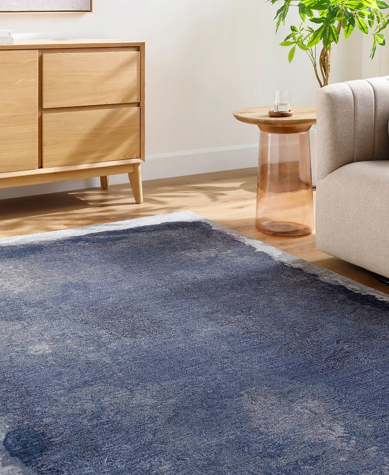 Surya Kavita Kvt-2322 5' x 7'6" Area Rug