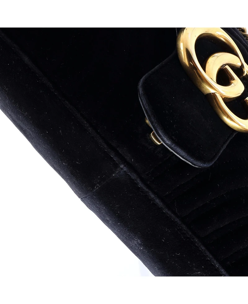 Pre-Owned Gucci Medium Gg Marmont Flap Bag Matelasse Velvet