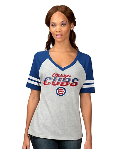 G-iii 4Her by Carl Banks Women's Heather Gray Chicago Cubs Goal Line Raglan V-Neck T-Shirt
