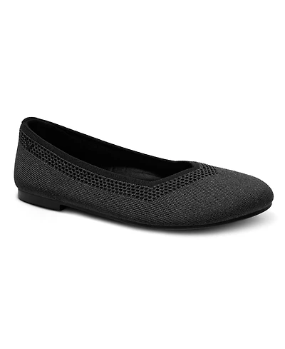 Vivaia Women's Tila Wide Toe Box Flats