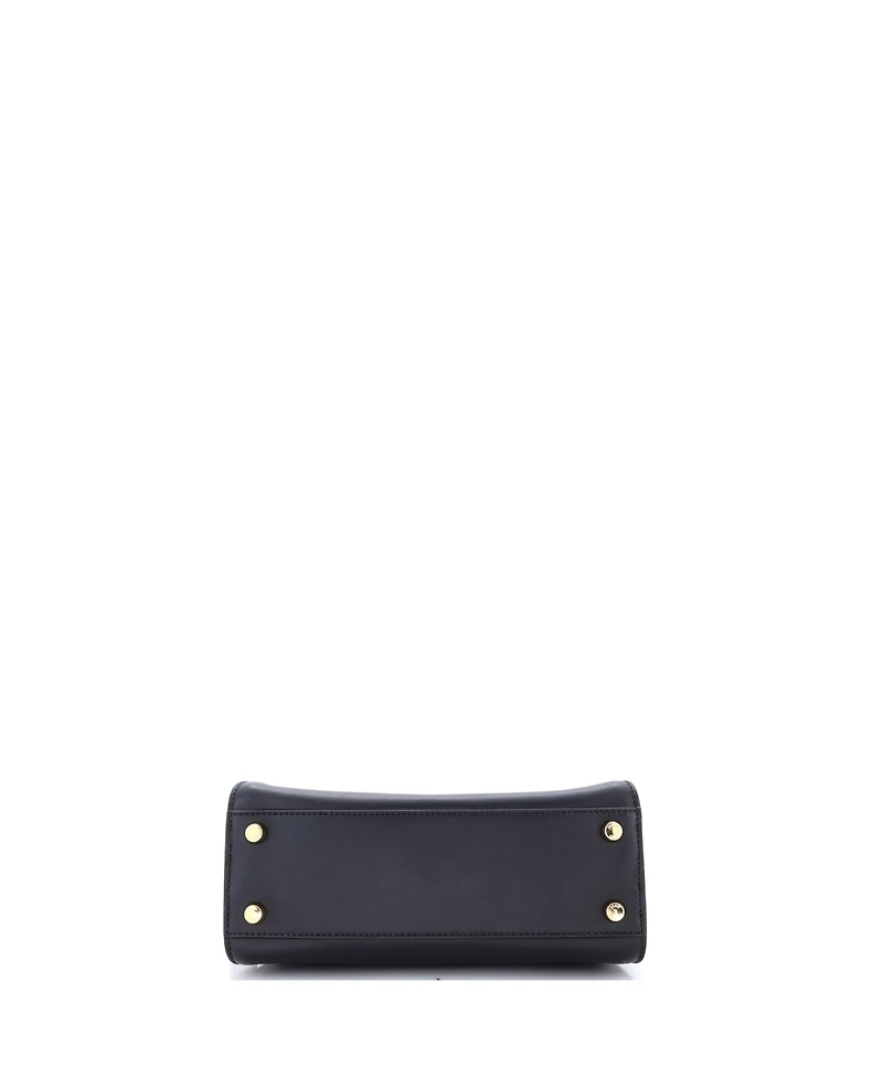 Pre-Owned Fendi Peekaboo Essentially Bag Leather