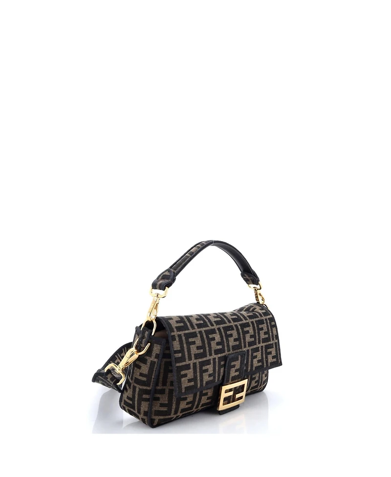 Pre-Owned Fendi Medium Baguette Nm Bag Zucca Canvas