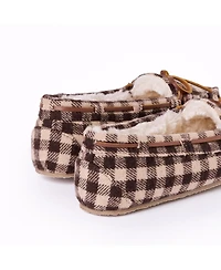 Minnetonka Women's Cally Patterned Slippers