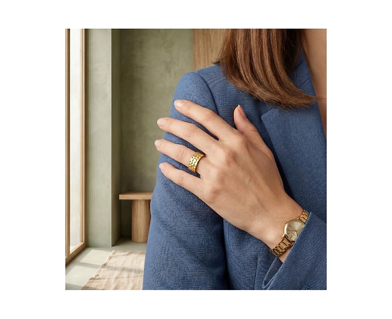 Rachel Glauber Bold 14K Gold Plated Radiant Hammered Texture Band Ring