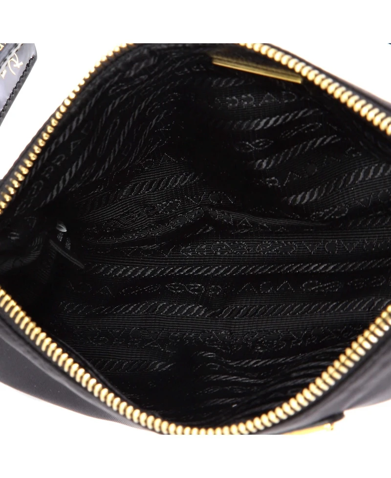 Pre-Owned Prada Re-Edition 2002 Shoulder Bag Re-Nylon and Leather