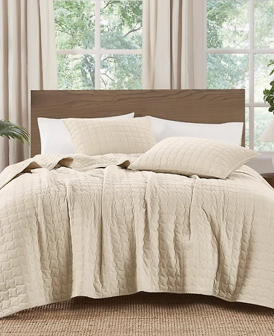 Brooklyn Loom Matte Cotton Velvet Wavy Square 3-Piece Quilt Set, King