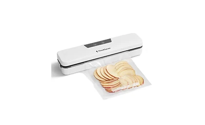 FoodSaver Everyday Vacuum Sealer with Precut Bags