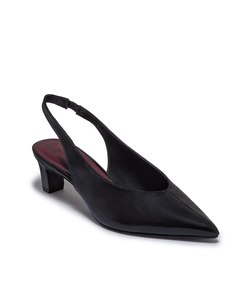Bernardo Footwear women's Maude Slingback Pump