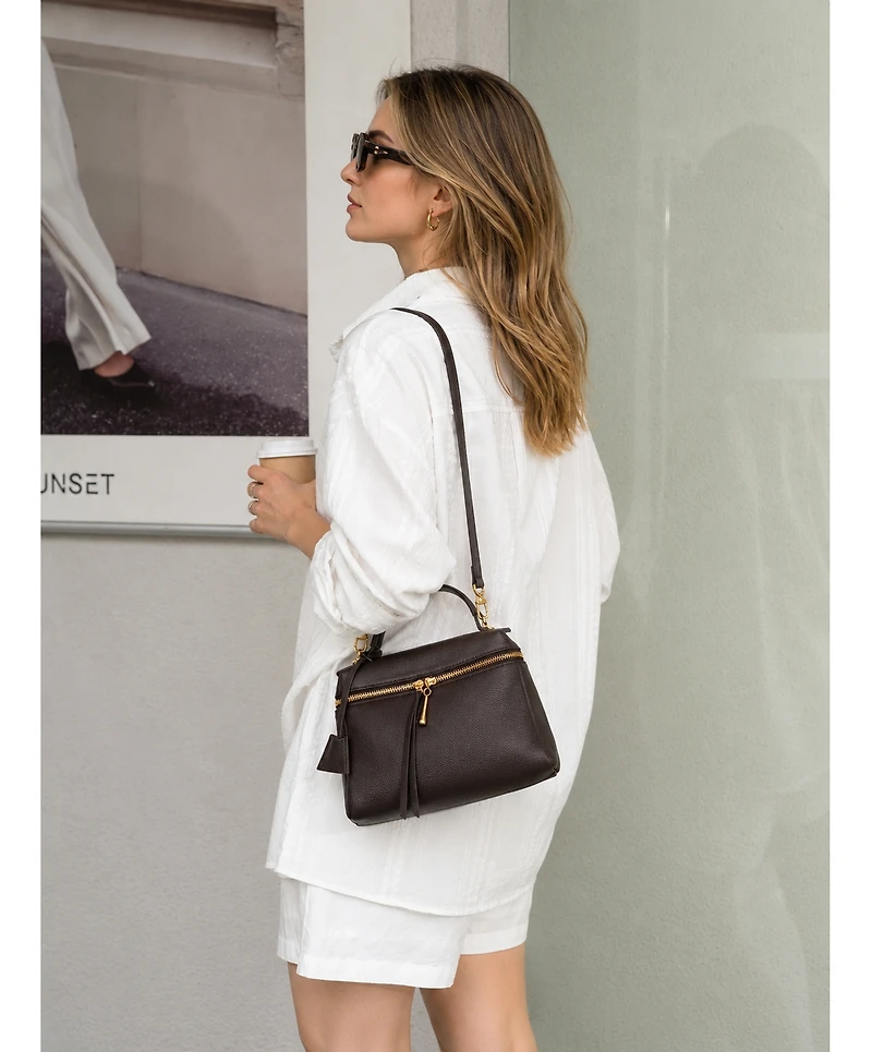 Susu Avery Pebble Leather Camera Bag Structured Crossbody Purse with Wide Strap