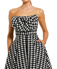 Mac Duggal Women's Boucle Strapless Mini Dress With Bow