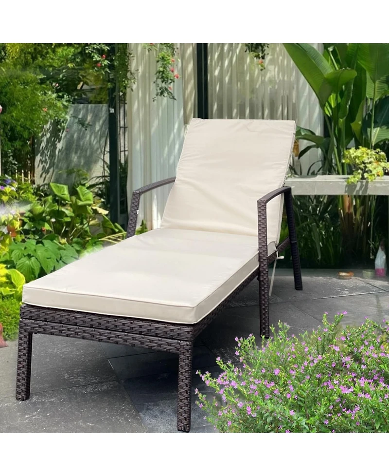 Yiortwo Outdoor Patio Chaise Lounge Chair with Adjustable Backrest and Cushioned Rattan Design