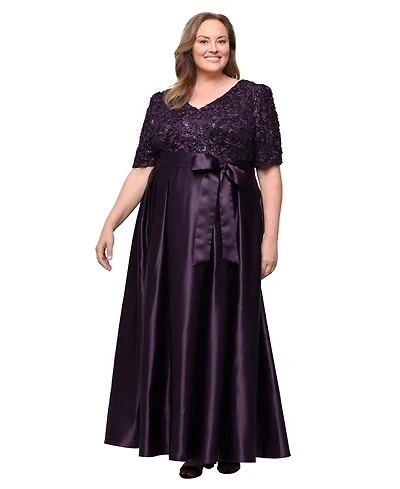 Alex Evenings Plus Lace V-Neck Short-Sleeve Ball Gown