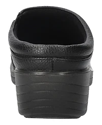 Easy Street Women's Beck Slip-Resistant Round Toe Clogs