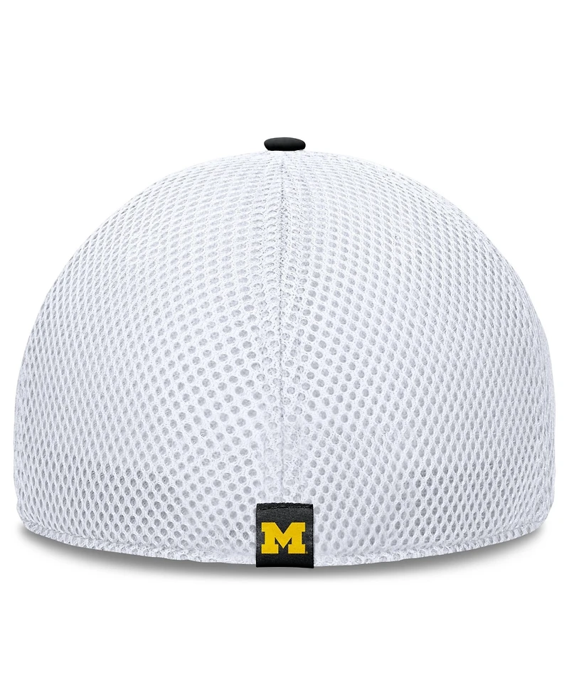 Fanatics Men's Black Michigan Wolverines 5-Panel Matter Flex Hat