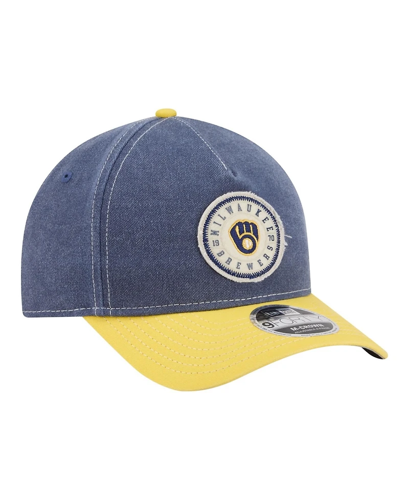 New Era Men's Navy/Gold Milwaukee Brewers Felt M-Crown 9FORTY Adjustable Hat