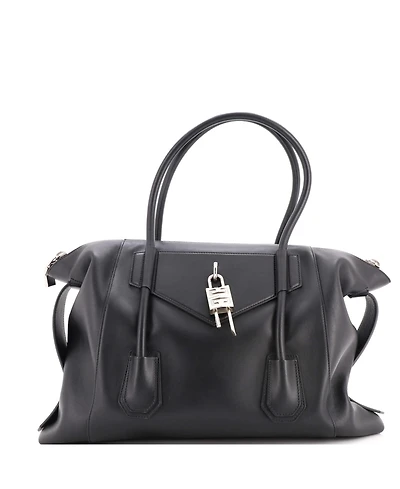 Pre-Owned Givenchy Medium Antigona Soft Lock Bag Leather