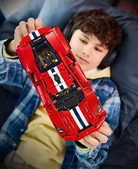 Lego Technic Ferrari 488 Pista 42235 882-Piece Building Set, Ages 9+