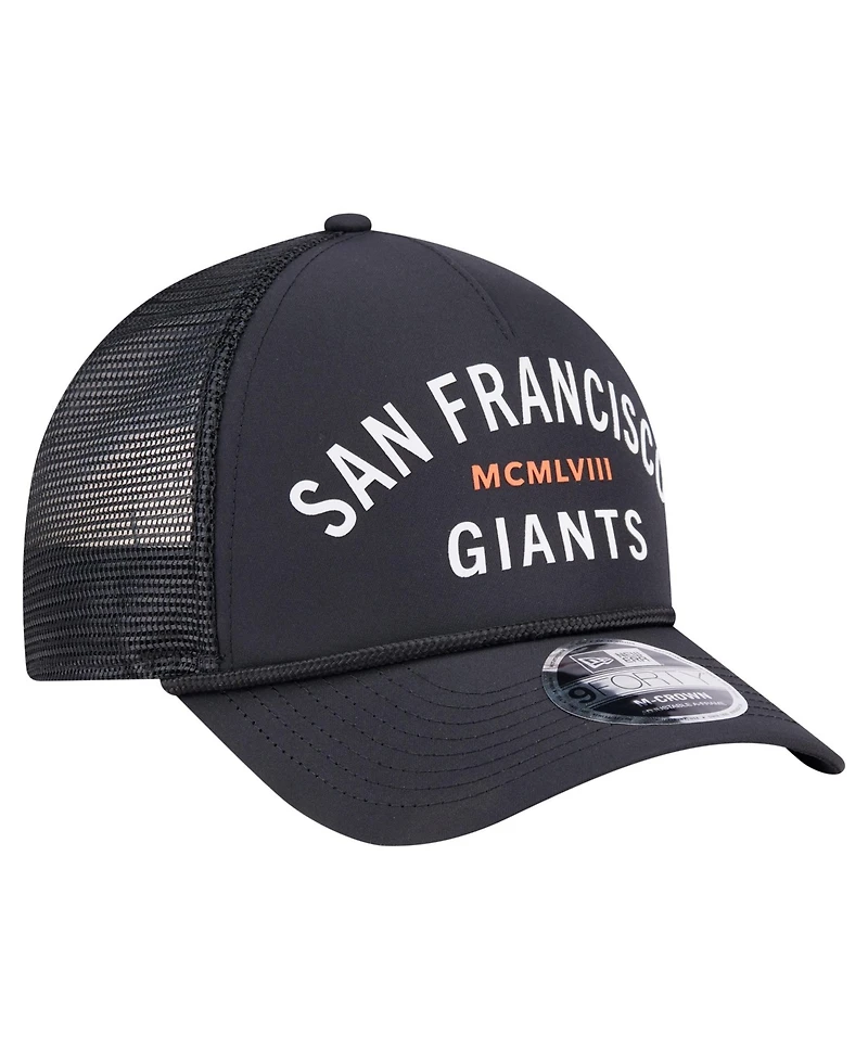 New Era Men's Black San Francisco Giants Minimalist 9FORTY A-Frame Adjustable Hat