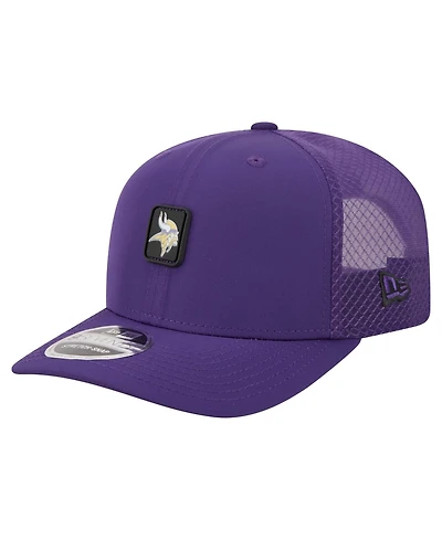 New Era Men's Purple Minnesota Vikings Micro Badge 9SEVENTY Adjustable Hat