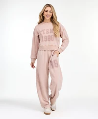 Kittenish Women's 1988 Lounge Cropped Graphic Long-Sleeve Sweatshirt