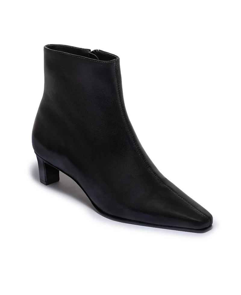 Bernardo Footwear Women's Everett Ankle Bootie