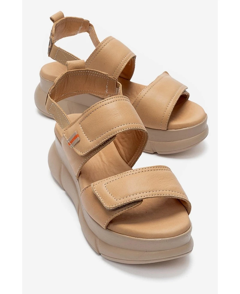 Forever and Always Shoes Women's Heleste Leather Platform Sandal