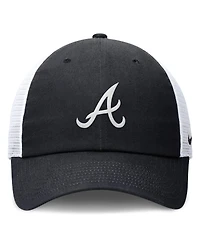 Nike Women's Navy/White Atlanta Braves Club Trucker Adjustable Hat