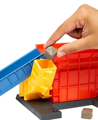 Matchbox 1:64 Scale The Movie Smalley's Launch & Crush Playset, Ages 4+