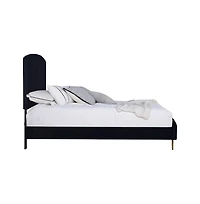 New Classic Furniture Kailani Wood Queen Bed