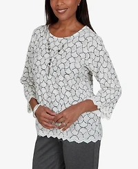 Alfred Dunner Women's Petite Crewneck 3/4-Sleeve Scalloped-Edge Pullover
