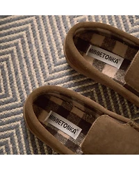 Minnetonka Men's Everyday Venetian Slipper