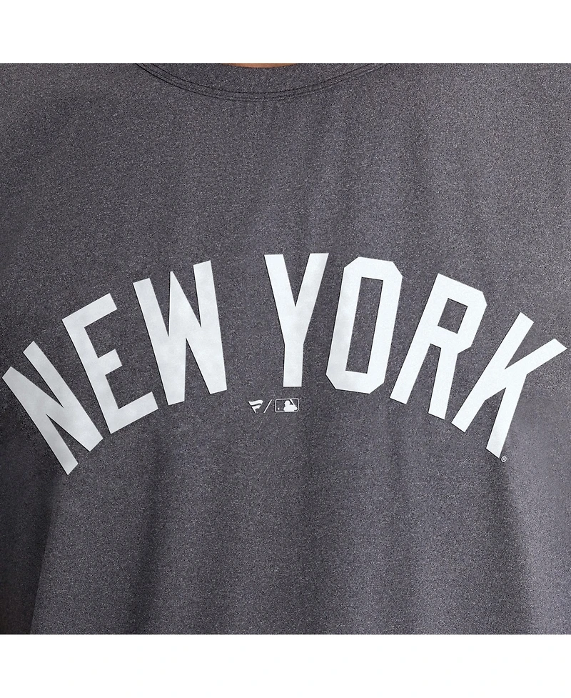 Fanatics Men's Charcoal New York Yankees Clutch Winning Edge T-Shirt