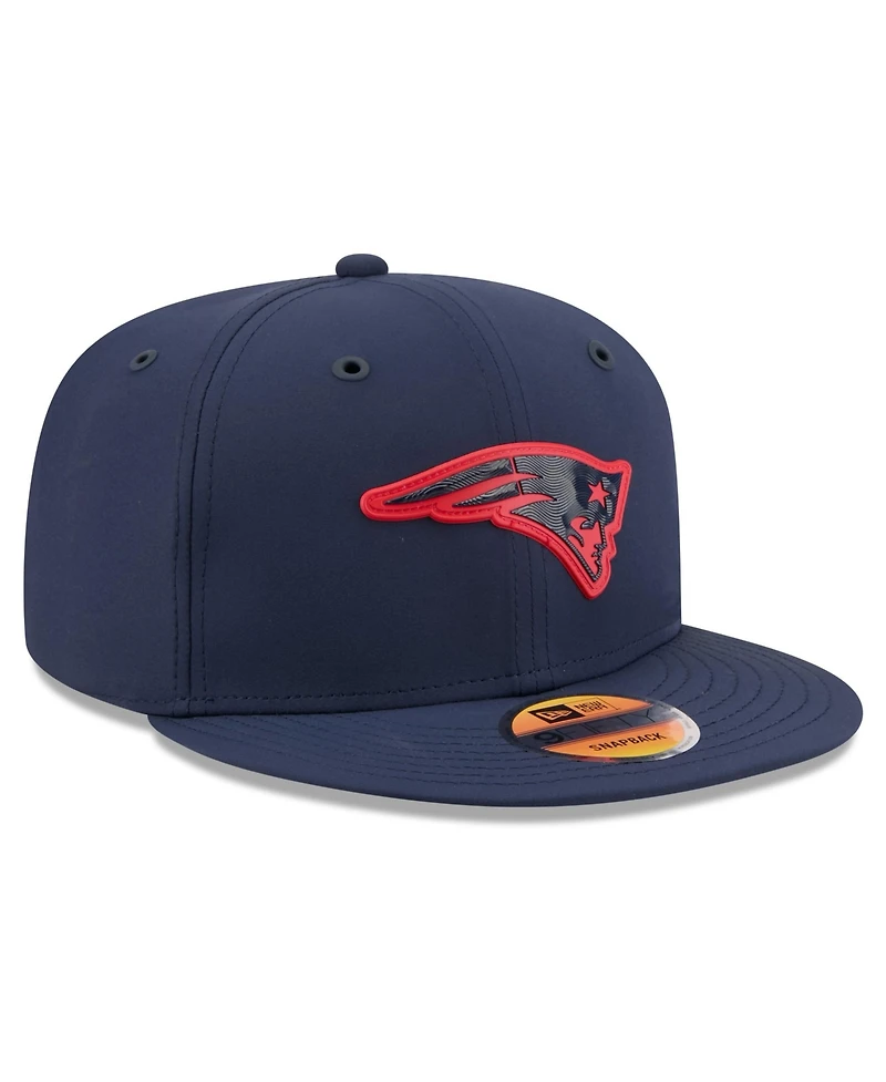 New Era Men's Navy New England Patriots 2026 Sideline 9FIFTY Snapback Hat