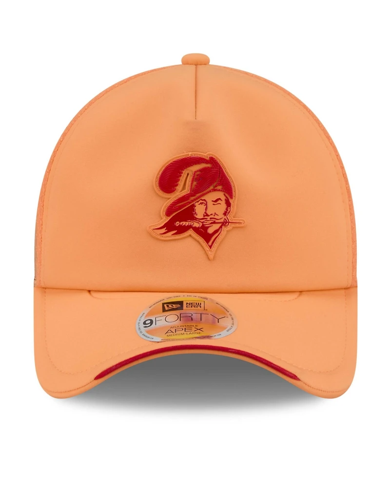 New Era Men's Orange Tampa Bay Buccaneers 2026 Sideline Throwback Apex 9FORTY Adjustable Trucker Hat