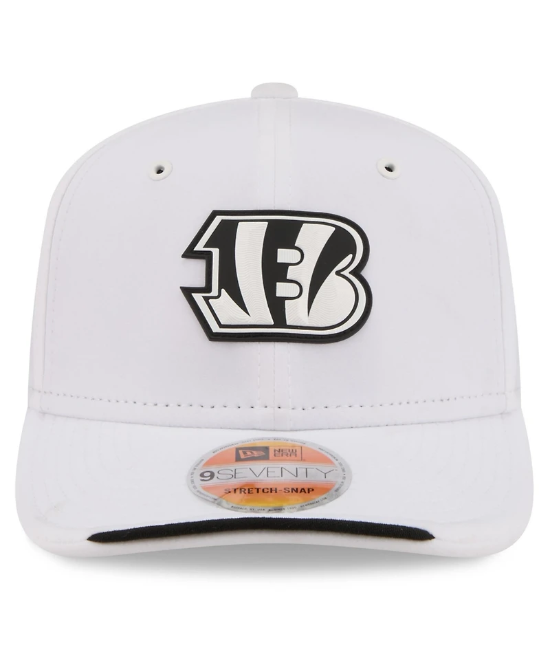 New Era Men's White Cincinnati Bengals 2026 Sideline 9SEVENTY Adjustable Hat